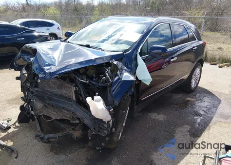 2017 Cadillac Xt5 Standard z USA, uszkodzony, nr VIN 1GYKNARS8HZ208939